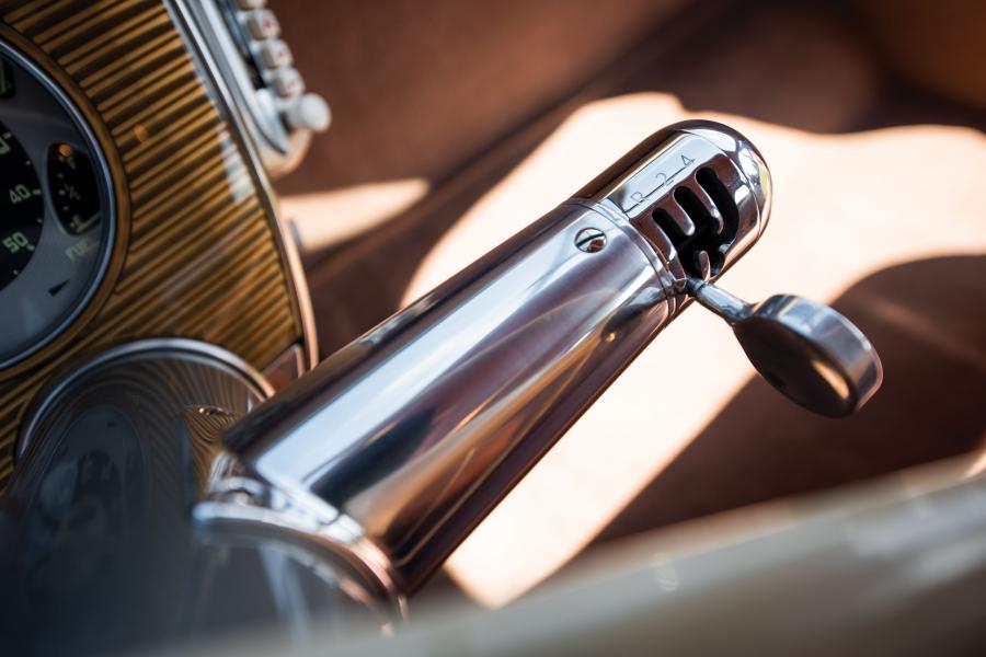 Детали интерьера Tucker Sedan (1046) 1948 года  (фото 8 из 38)